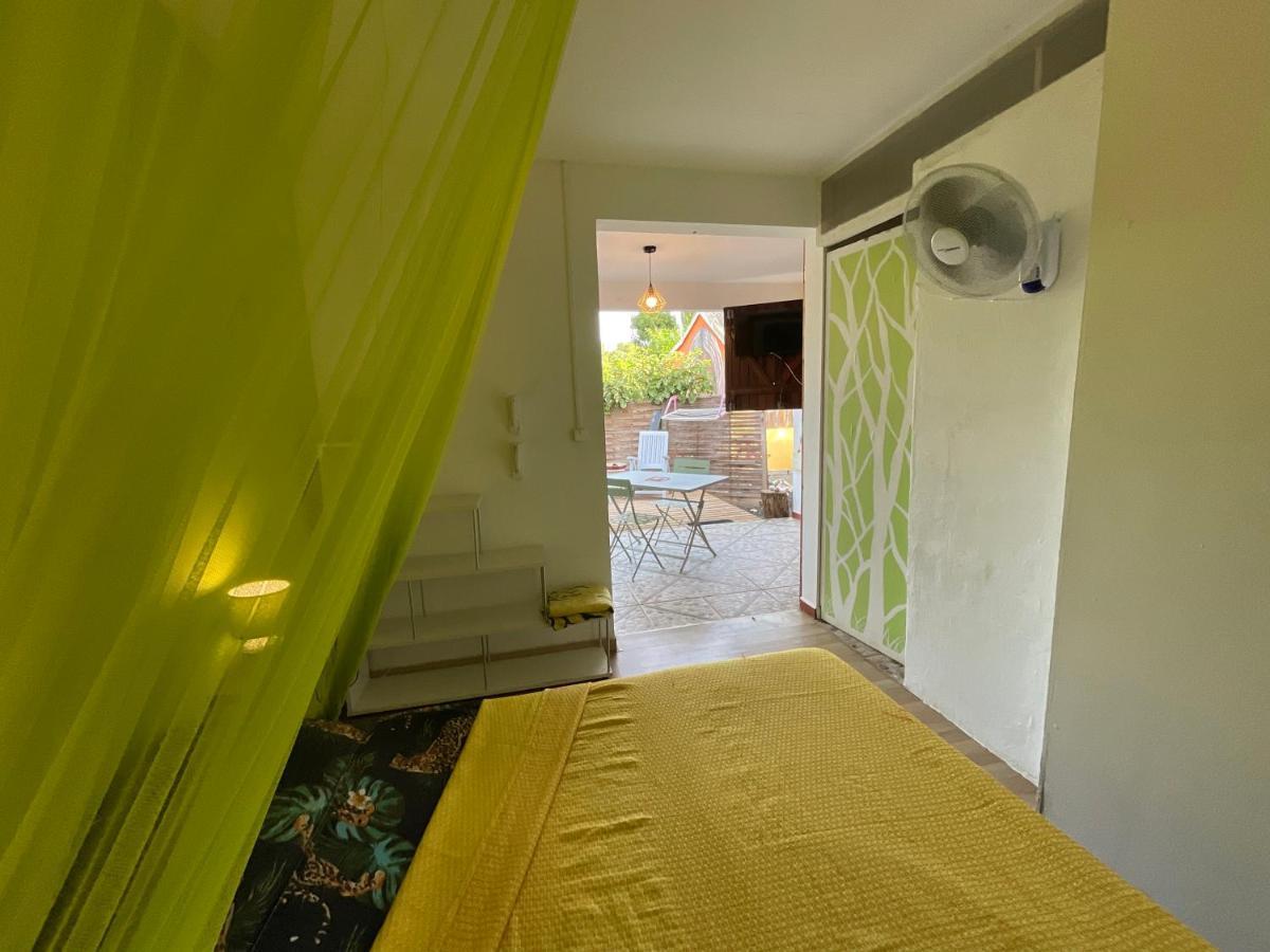 Bungalows Les Vagues Abondes Villa Sainte-Anne  Exterior foto